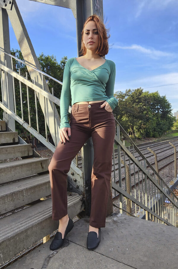 Pantalon  Recto de gabardina Chocolate - Imagen 4