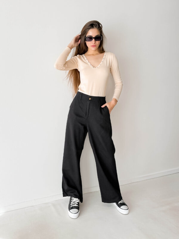 WIDE LEG NEGRO CON ELASTICO ATRAS