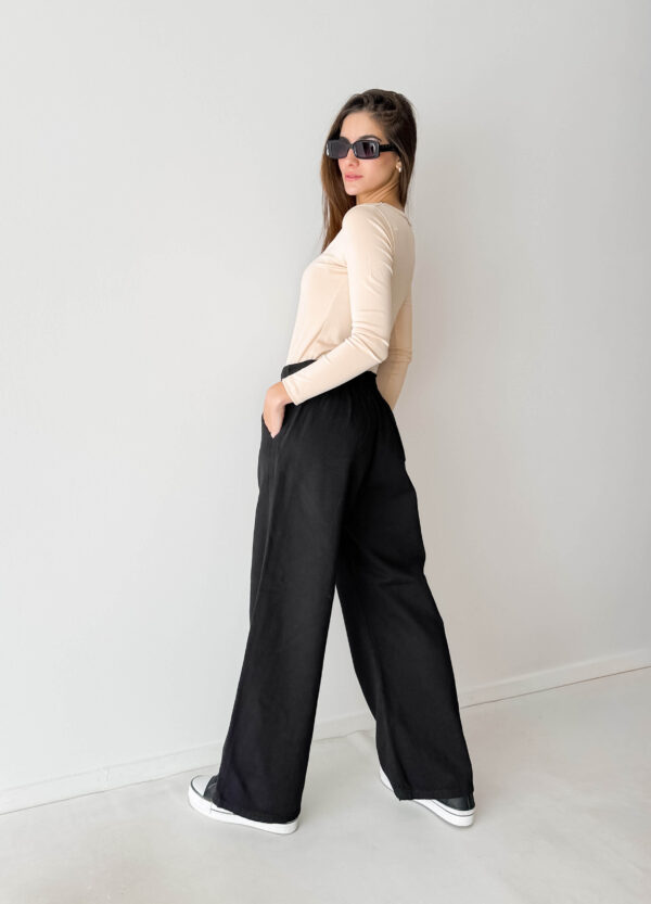 WIDE LEG NEGRO CON ELASTICO ATRAS - Imagen 2