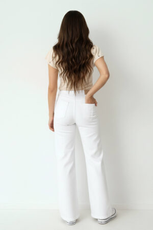 Jeans Wide Leg Blancos por Mayor: Calidad Premium Directo de Fábrica Alethya Jeans